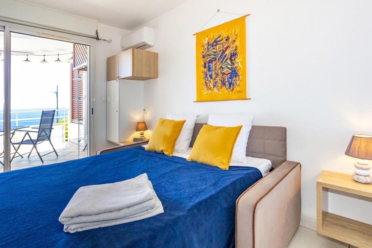 Oceanides - Studio Renove Avec Magnifique Vue Mer - Saint-Gilles-Les-Bains Exteriér fotografie